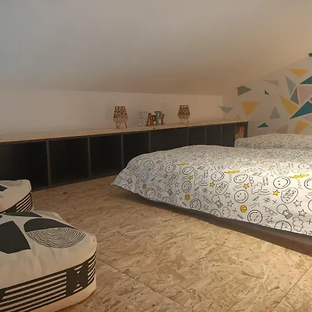 Le Hangar De Mamie La Charriere